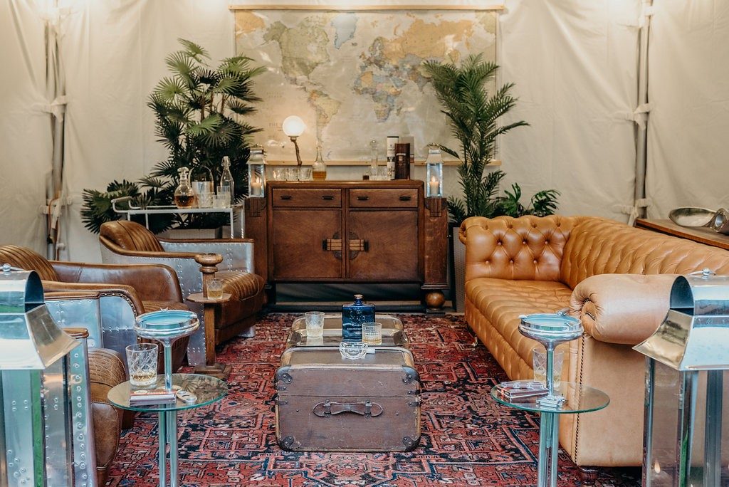 Cigar Bar