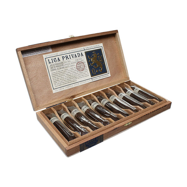 24924 Drew Estate Liga Privada Único Serie Feral Flying Pig - Caja C/10 Puros