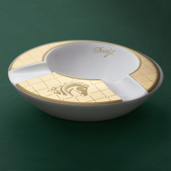 Davidoff Edición Limitada 2026 Year Of The Horse C/10 Puros + Accessories Gift Set (PREVENTA) - Imagen 11